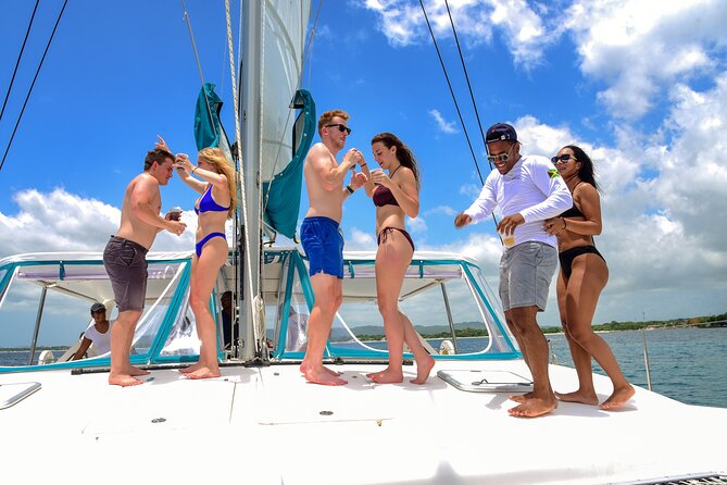 3.5hr Private Catamaran Cruise with Snorkeling, DJ, Bar, Food - Montego Bay Marine Park stop: your snorkeling moment (gear included)