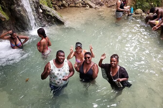 4. Negril Full-Day Guided / Sunset Tours 7miles Beach Blue Hole & Ricks Café - Who Should Book This Negril Full-Day Guided Tour
