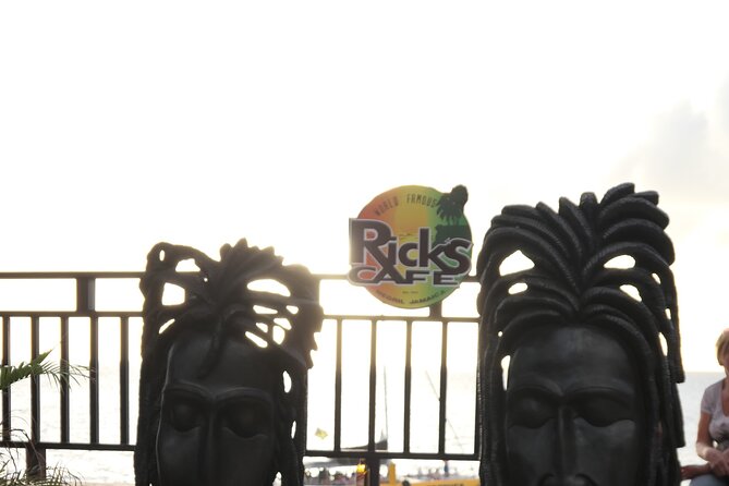 7 Mile Beach & Ricks Cafe with free Shopping experience - Who This Tour Suits Best, and Who Might Want Something Else