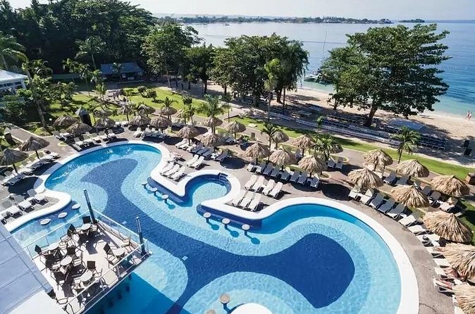 A "Private" Airport Transfer to any Resort in NEGRIL - Timing reality: why it can be about an hour or longer
