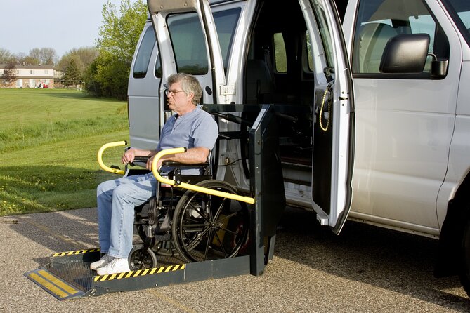 Adapted Transportation From/To Montego Bay International Airport - Return to the airport, the part that needs your attention