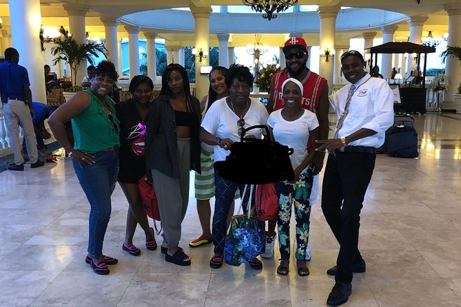 Airport MBJ Round Trip Transfers, to Montego Bay Airbnb & Resorts - Price and value: what $53.34 gets you on a short ride