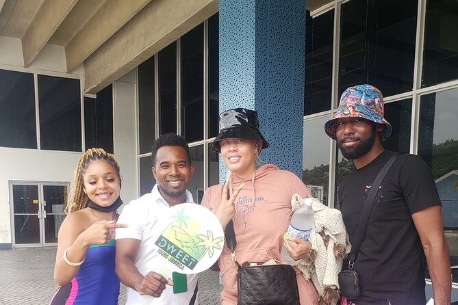 Airport Transfer Montego Bay: Riu Montego / Reggae / Palace - Quick Montego Bay arrival, straight to Riu comfort