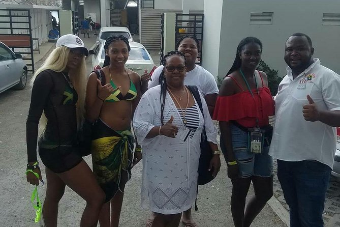 Airport Transfer To Riu Hotel Ocho Rios - What Happens After You Book: Confirmation and Flight Check Reality
