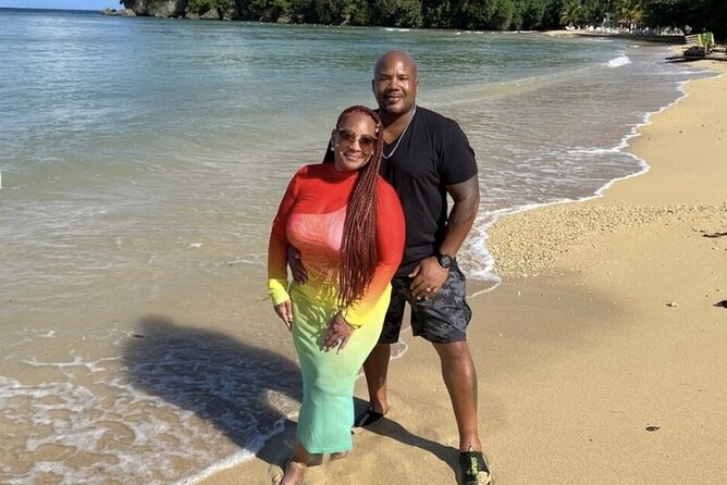 Bamboo Rafting and HorseBack Riding Excursion in OchoRios Jamaica - Stop 2: The Transfer to St. Ann’s Bay and Getting to the Coast
