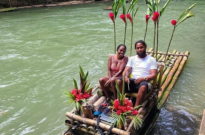 Bamboo Rafting Tour with Limestone Foot Massage in Montego Bay - Raft Men, Raft Captains, and the Safety Feeling