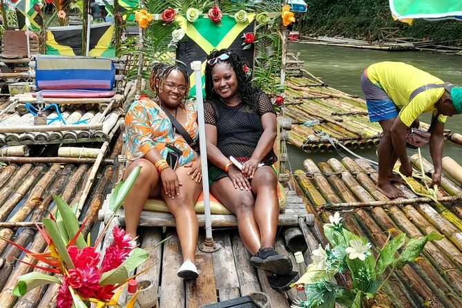 Bamboo rafting with Limestone Foot Massage free rum taste - Shopping time included: plan for souvenirs without overbuying