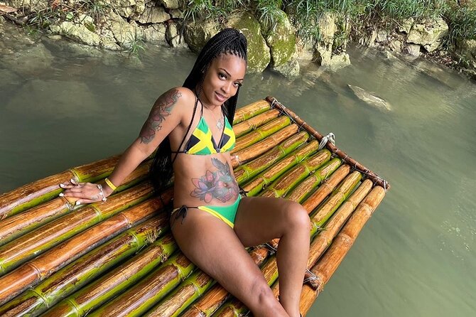 Bamboo rafting with limestone massage - The limestone foot rub: what it is and how to get the most out of it