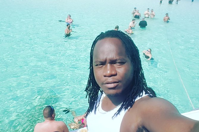 Beach please / Beach day in Ocho Rios Jamaica - Food and drinks: plan around what is not included