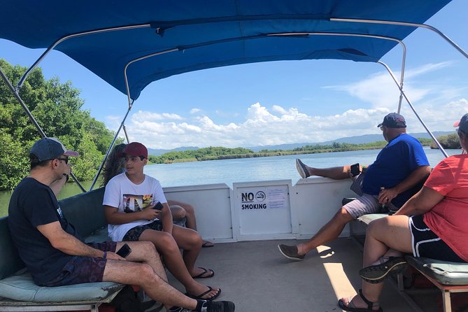 Black River Safari, YS Falls and Floyd's Pelican Bar - Stop 3: Floyd’s Pelican Bar, 15 Minutes Out, and a Proper Ocean Break
