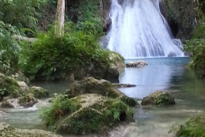 Blue Hole and Dunns River Falls from Falmouth - The 30-Minute Ride Between Stops, and Why It’s a Big Deal