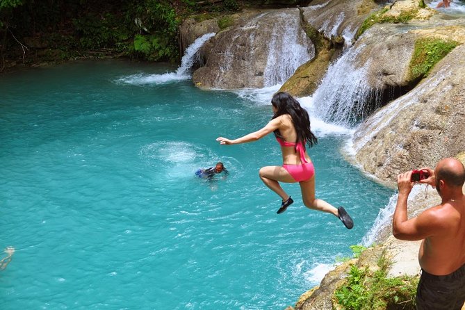 Blue Hole and Secret Falls Day Trip plus Shopping from Falmouth - Blue Hole and Secret Falls from Falmouth, what makes it special