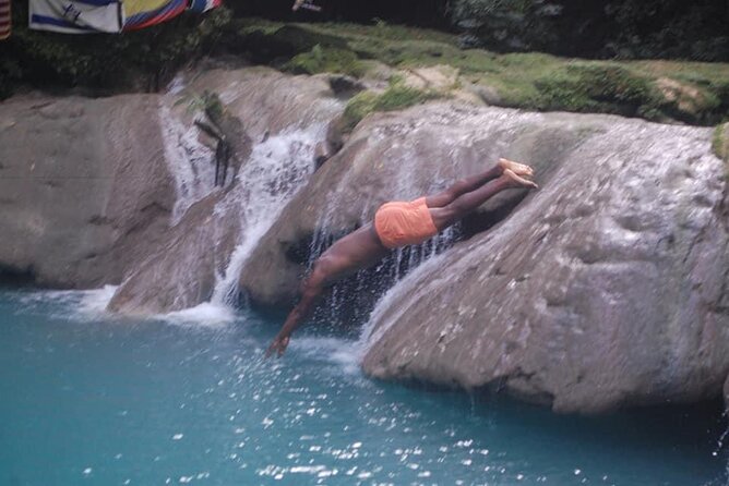 Blue Hole and Shopping in Ochi Rios - Blue Hole and Ocho Rios, A Simple Plan That Still Feels Like an Adventure