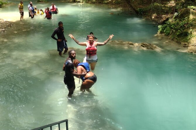 Blue Hole and Shopping in Ocho Rios Jamaica - Customization Options: Sightseeing or Lunch, Without the Chaos
