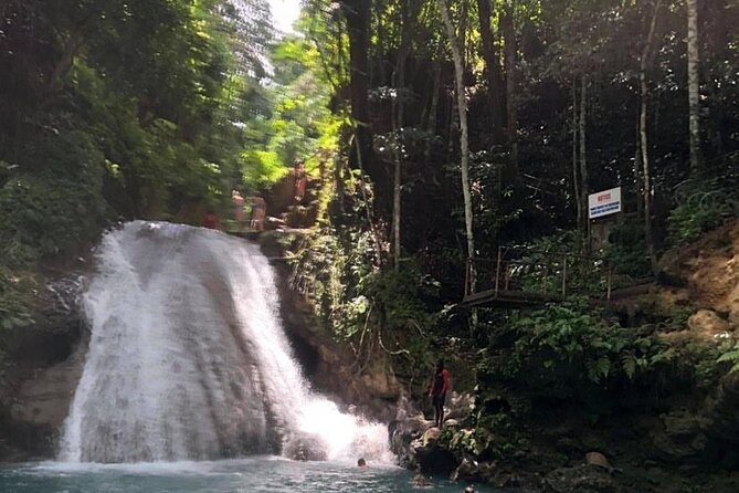 Blue Hole And White River Tubing from Ocho Rios & Runaway Bay - Blue Hole Waterfalls: Cascades, Rock Jumps, Caves, and Rope Swing