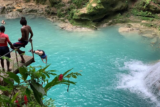 Blue Hole & Dunn's River Falls with Lunch from Negril - Key Points You’ll Care About