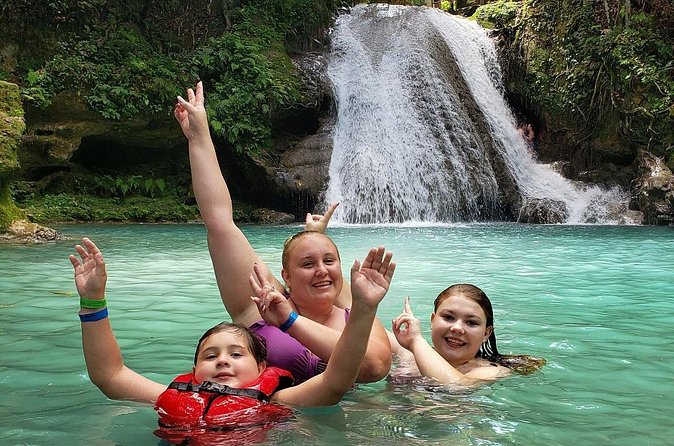Blue Hole Ocho Rios (Island Gully Falls) - Stop 1: Island Gully Falls and Blue Hole, Tarzan swing to cool-down time