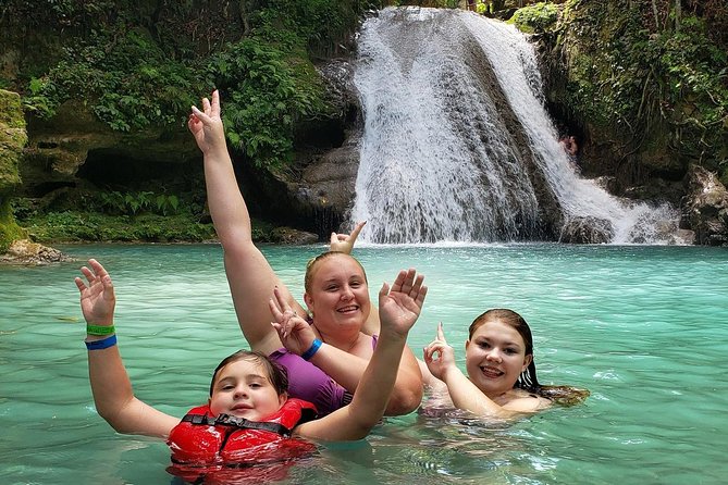 Blue Hole Ocho Rios (Island Gully Falls) - What to pack and how to prepare for a wet, active hour