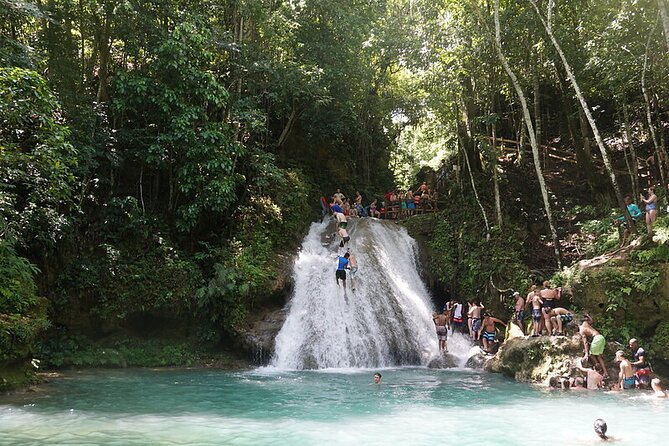Blue Hole Ocho Rios - Rope Swing and Cliff Jump: How the Guide Actually Helps
