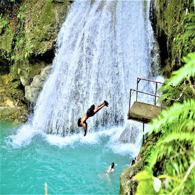 Blue Hole, Secret Falls, and Dunn's River Falls Combo Day-Tr - Blue Hole cliff jumping and Tarzan rope swings: the adrenaline opener