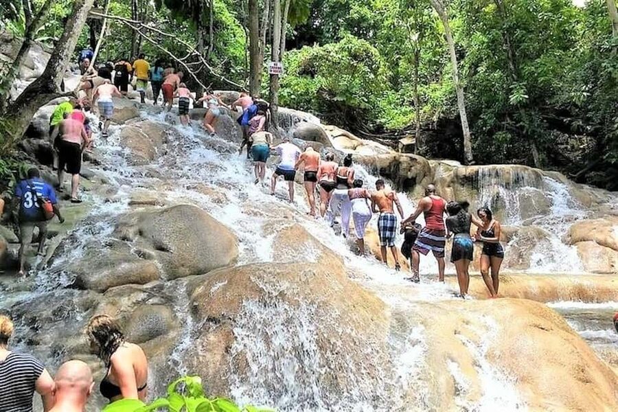 Blue Hole, Secret Falls, and Dunn's River Falls Combo Day-Tr - Dunns River Falls splash climb: where the line of people becomes the point