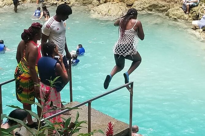 Blue Hole Secret Falls and River Tubing Tour - Should you book this Blue Hole and White River day?
