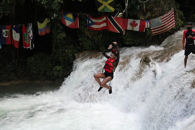 Blue Hole / Secret Falls Private Tour including Entry Fee - Timing, optional beach time, and how to plan lunch