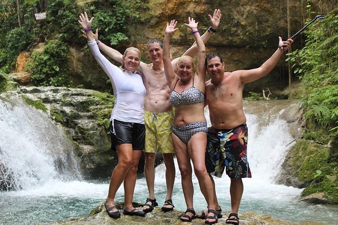 Blue Hole waterfalls from Runaway bay - What kind of traveler fits this best