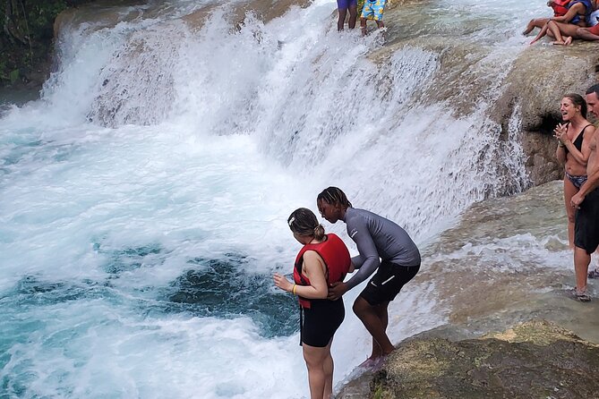 Bluehole and Bamboo Rafting from Montego Bay - Blue Hole: When Rope Swings, Mud, and Cold Water Make a Story