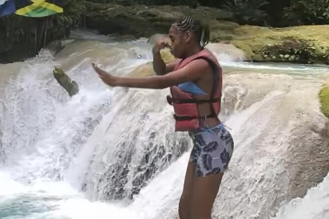 Bluehole and Bamboo Rafting from Montego Bay - Ocho Rios in One Hour: Fruit Market Time Without a Full Detour