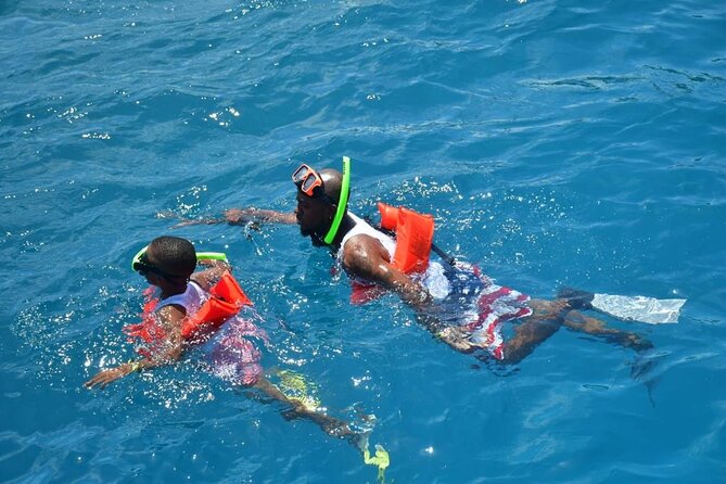 Boatride & Snorkeling then Margaritaville Hipstrip Activity - Montego Bay Boatride Meets the Hip Strip