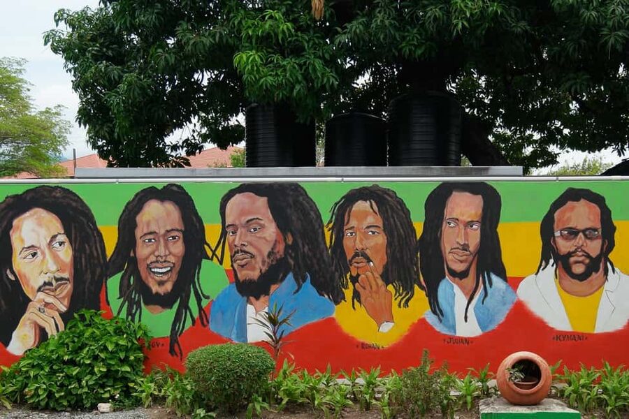 Bob Marley Guided City Tour - The First Hour: Kingston Landmarks That Explain the City