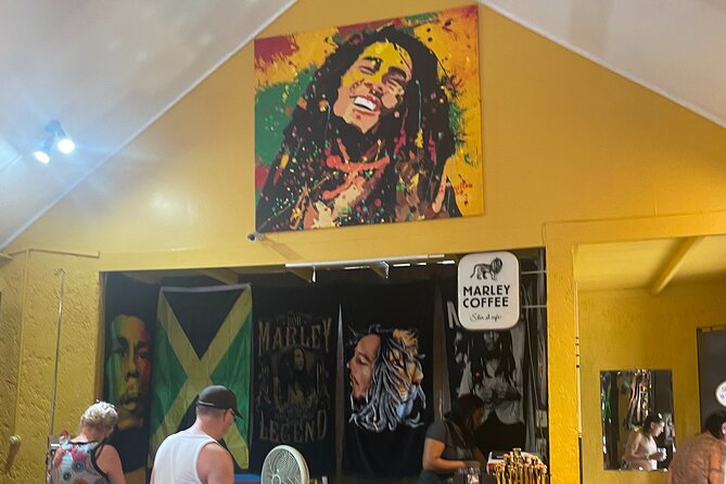 Bob Marley Nine Mile Birthplace and Mausoleum - What to bring, what to wear, and how to avoid the common annoyances