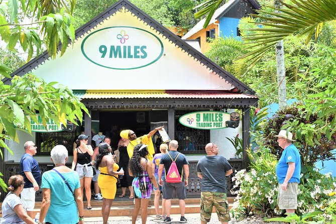Bob Marley's Nine Mile Day-Trip w/Admission & Guided Tour from Grand Palladium - Discovery Bay at Columbus Park: Quick Photos, Big Historical Clues