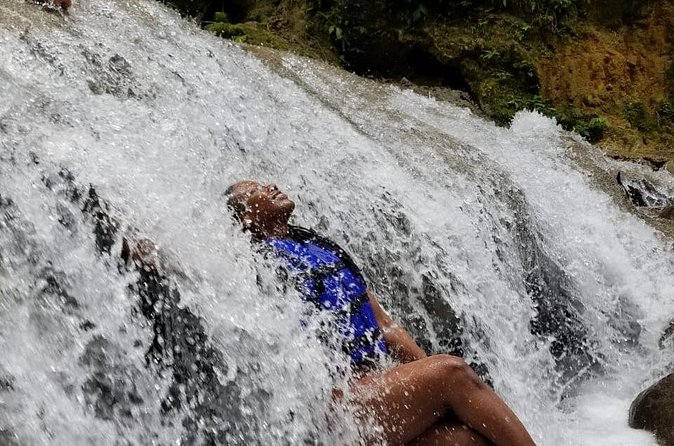 Chuck Norris Secret Falls/Blue Hole - What to pack for Secret Falls and the Blue Hole