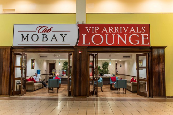 Club Mobay Fast Track Lounge with Private Airport Shuttle - Key takeaways before you land
