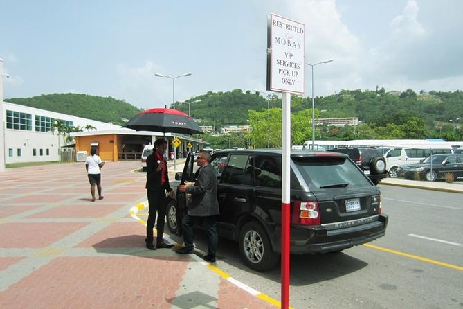 Club Mobay Fast Track Lounge with Private Airport Shuttle - FAQ