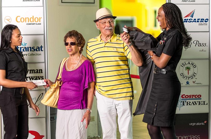 Club Mobay VIP Lounge Access and Round-Trip Airport Transfer - Departure Day: Snacks, Hot Shower, and Galaxy Tablets