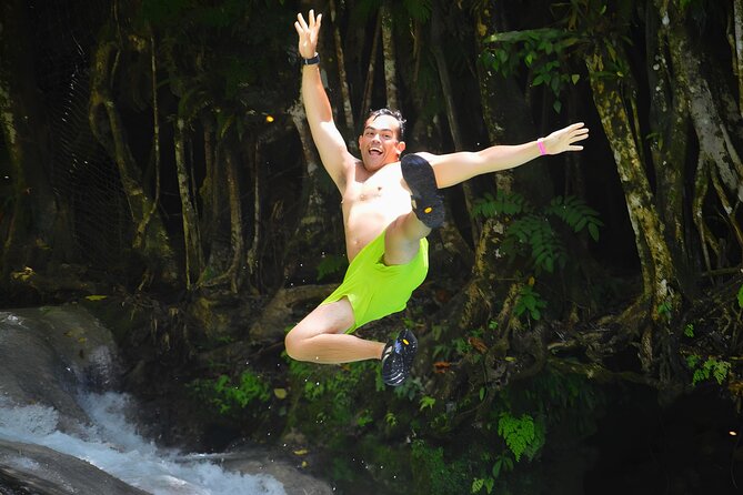 Combo Tour Dunn's River Falls and BlueTour from falmouth - The guide style that makes or breaks the day