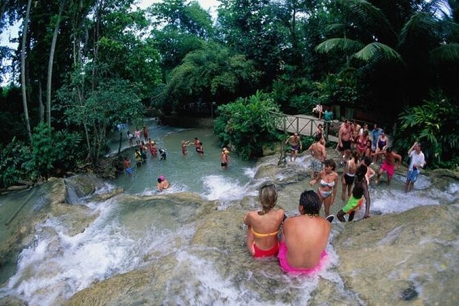 Dunn's River Falls and Bob Marley Mausoleum - How the 4 to 6 hours actually feels