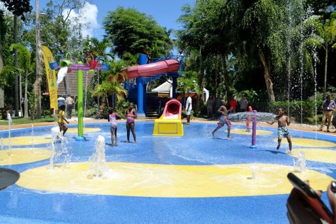Dunn's River Falls and Ocho Rios Shopping Tour from Montego Bay Hotels - Columbus Park stop: a quick landmark with big-name context