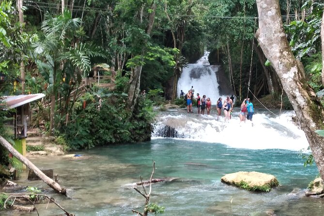 Dunn's River Falls & Blue Hole from Montego Bay or Falmouth - The day schedule: how to survive 6 to 7 hours of water fun