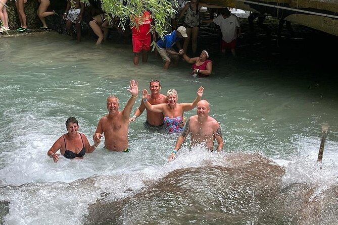 Dunn's River Falls Climb and Beach Include Entry Fee (ᵔᵕᵔ) - Lagoon Dip and Cooling Off: The Break You’ll Actually Appreciate
