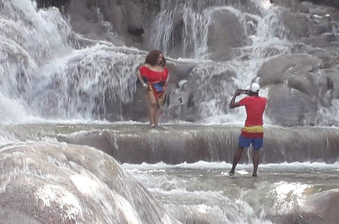 Dunn's River Falls from Ocho Rios - Time at the base: swimming and the white sand break