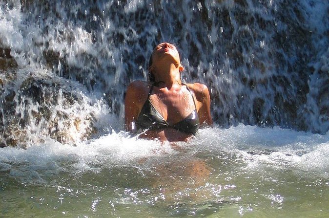Dunn's river falls, shopping and lunch - Should you book? My take