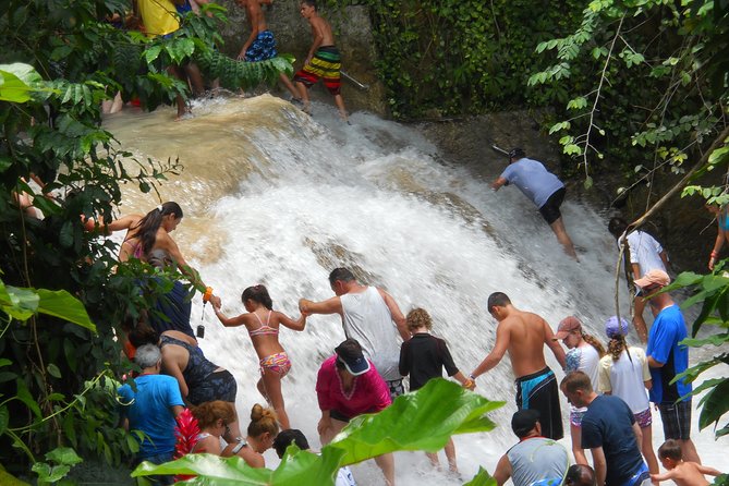 Dunn's River Falls Tour from Ocho Rios - Dunn’s River Falls From Ocho Rios: Why This Place Gets Famous