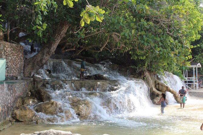 Dunn's River Park & Blue Hole Waterfall Combo from Montego Bay - Who this combo fits best, and who should rethink it