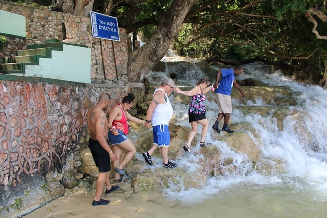 Dunns River Falls Half Day Private Tour Including Entry Fee. - What Pickup Really Adds: Safety, Punctuality, and a Clean Ride