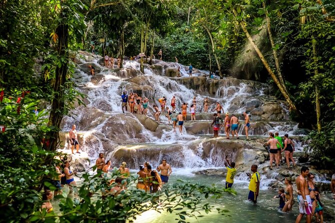 Dunns River Falls, Zipline, Bamboo Rafting, Horseback Ride Tour - Time for shopping, and how not to lose momentum