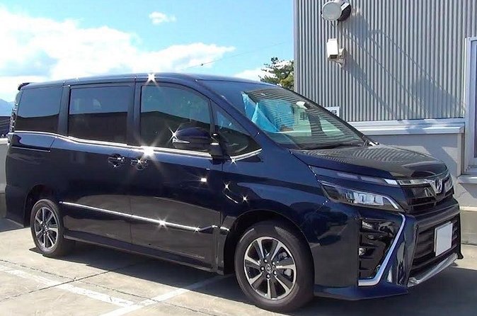 Excellence Oyster Bay Transfers To and From Montego Bay Airport - The Driver Role: Less Stress, More Help
